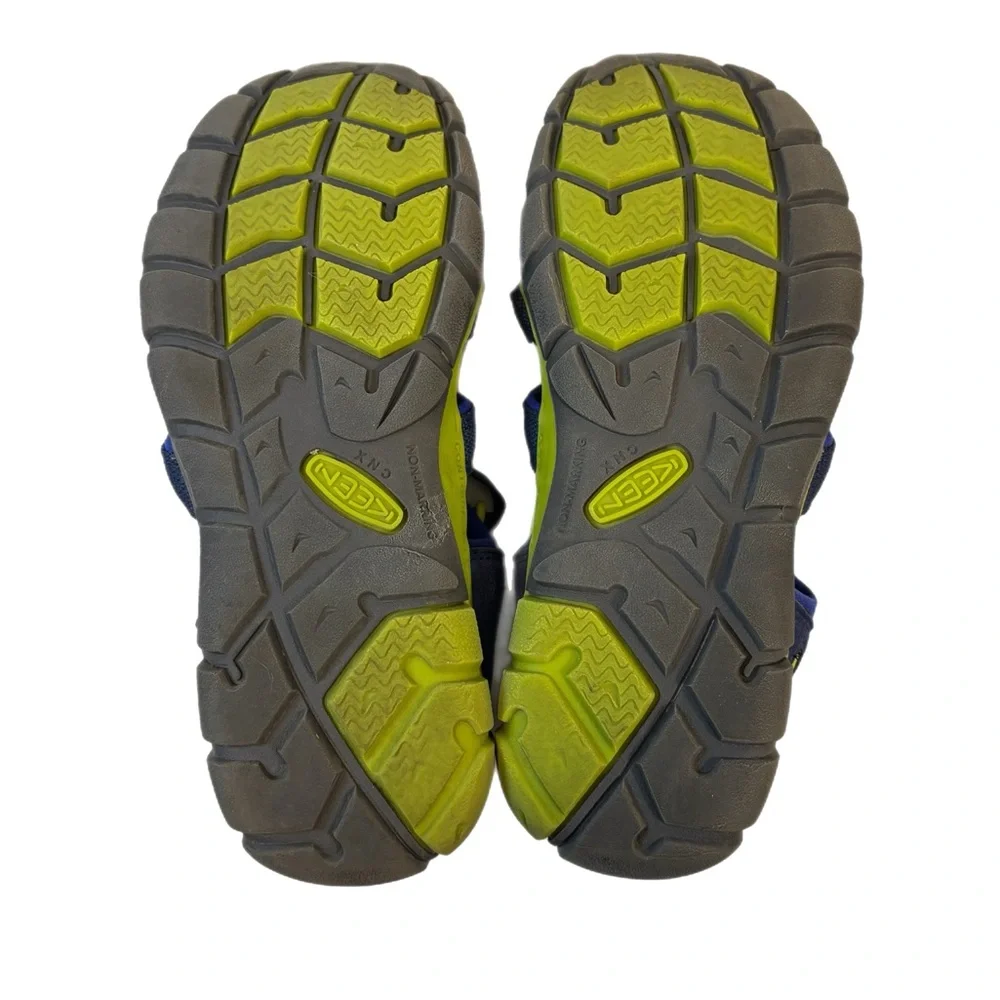 Keen Little Kids’ Seacamp II blue water shoes